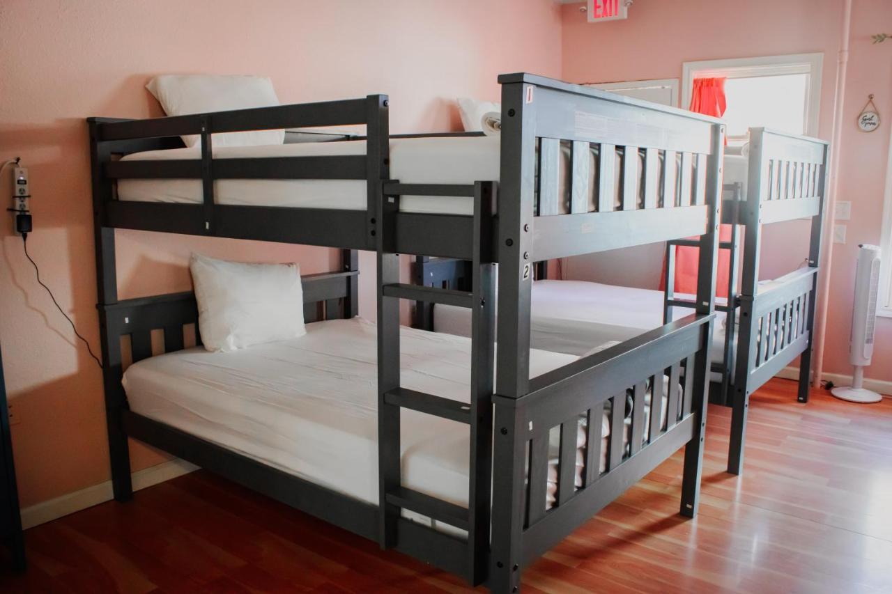 Wanderstay Hostal