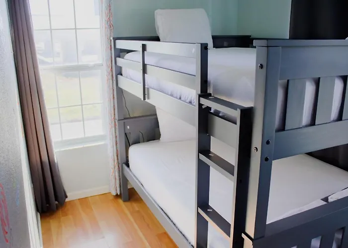 Wanderstay Houston Hostel